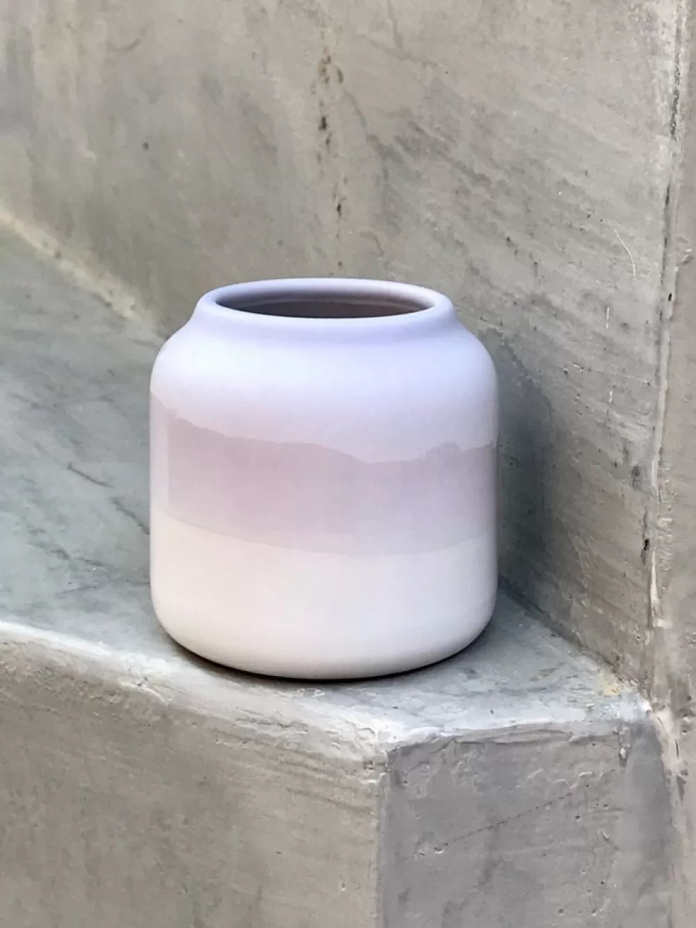 Shop Bebe Vase Lila Bebe