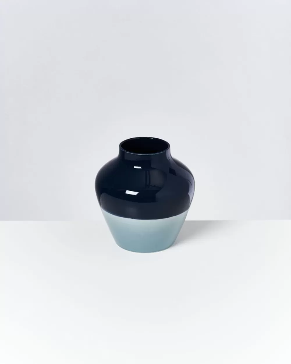 Hot Madalin Vase Navy Hellblau Madalin